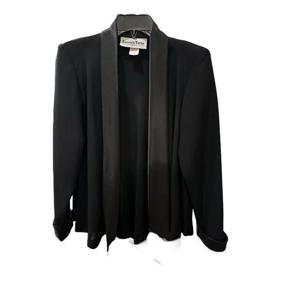 Another Thyme blazer, jacket, cardigan shimmer satin cuff and lapel flowy - Picture 4 of 9